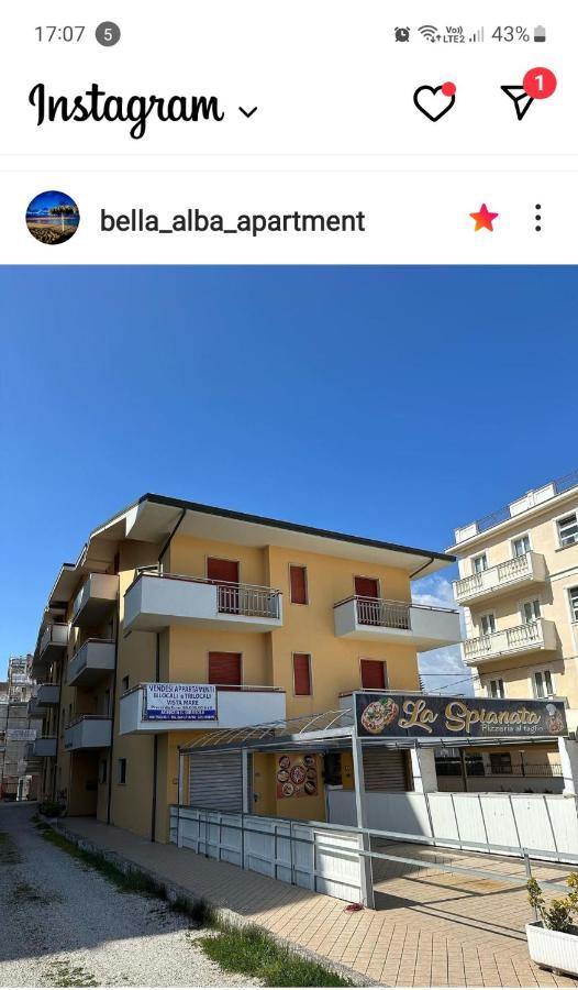Bella Alba Apartment On The Beach Alba Adriatica Exteriör bild